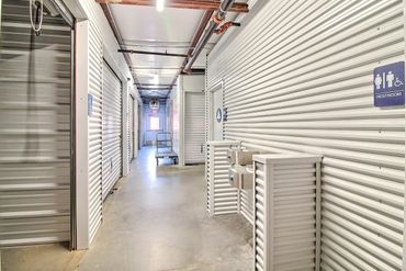 Storage Image 8