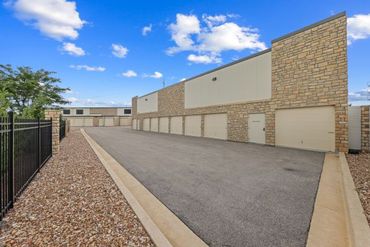 Storage Image 15