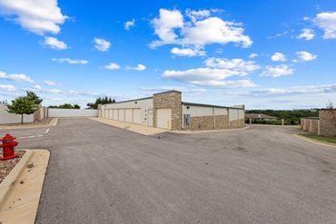 Storage Image 18