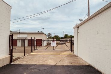 Storage Image 12