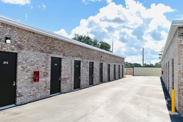 Storage Image 13