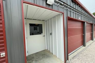 Storage Image 9