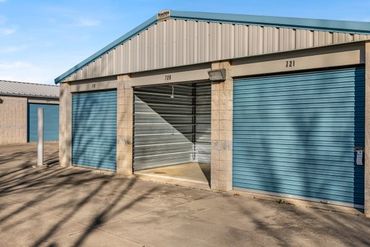 Storage Image 25