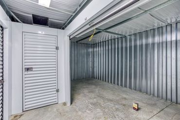 Storage Image 16