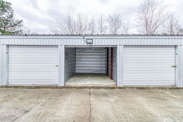 Storage Image 24