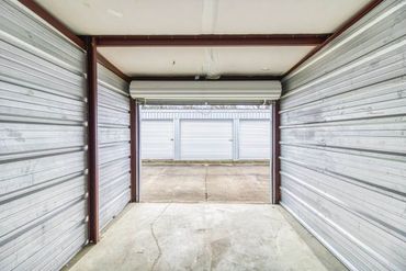 Storage Image 26