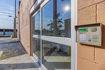 Storage Image 9