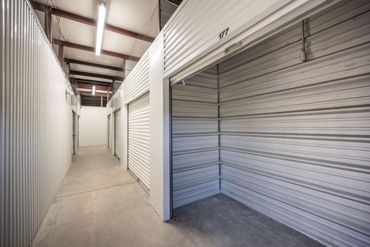 Storage Image 22
