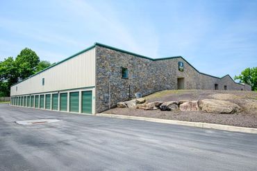 Storage Image 18