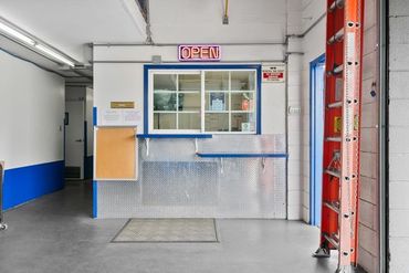 Storage Image 8