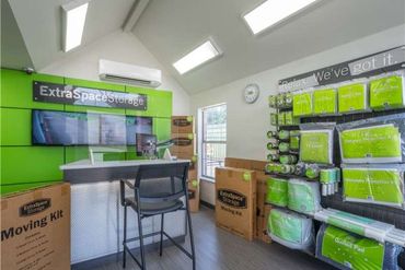 Storage Image 4