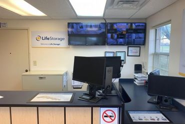 Storage Image 6