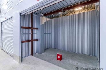 Storage Image 9
