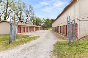 Storage Image 8