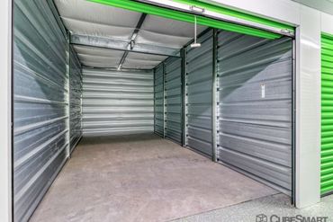 Storage Image 18