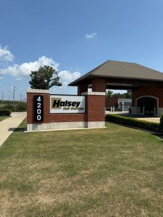 Halsey Self Storage