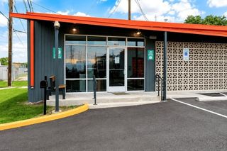 Facility Image