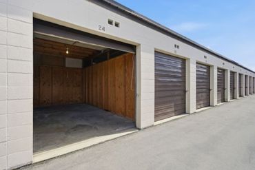 Storage Image 4