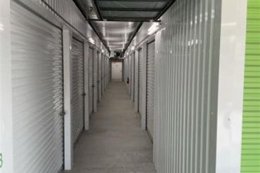Storage Image 18