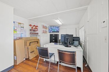 Storage Image 12