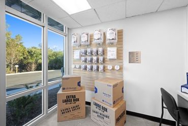 Storage Image 13