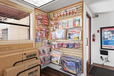 Storage Image 12