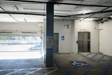Storage Image 12