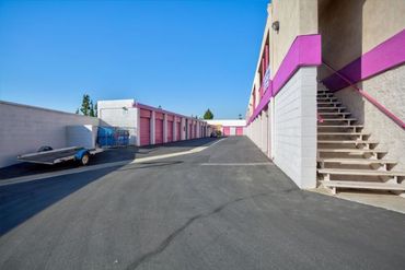 Storage Image 18