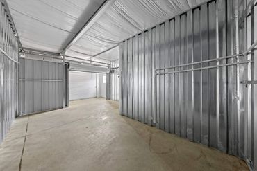 Storage Image 18